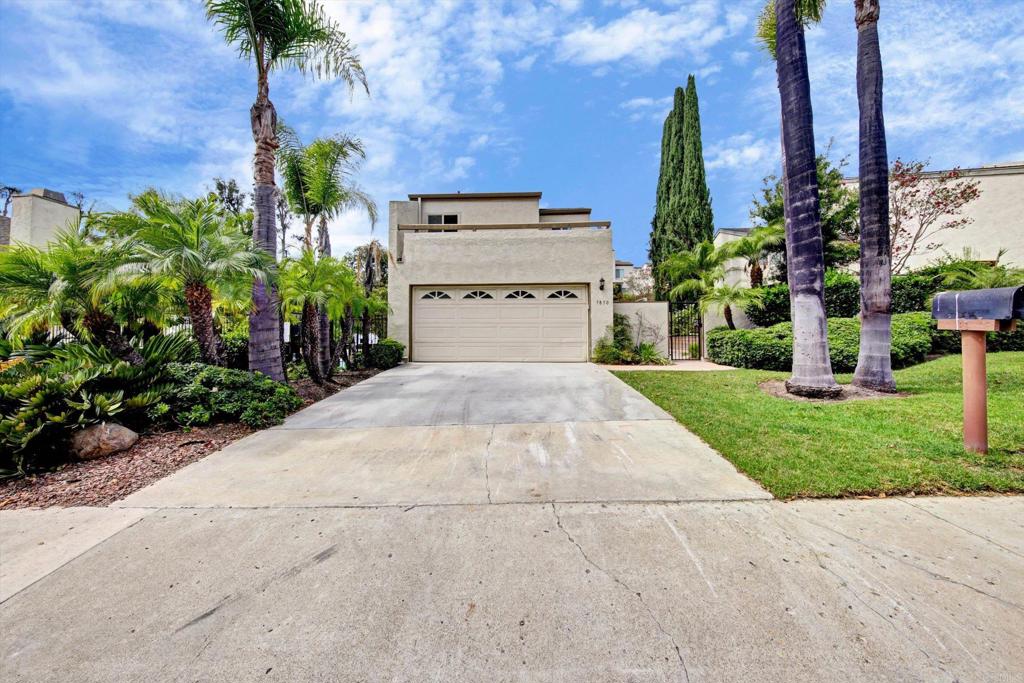 5850 Menorca Drive Property Photo 3