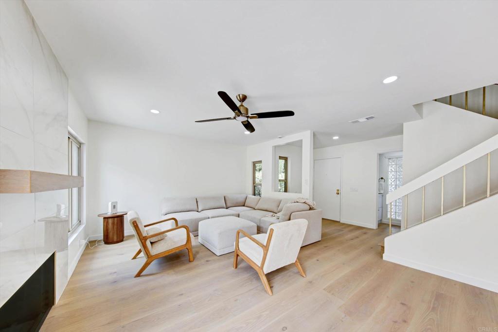 5850 Menorca Drive Property Photo 8