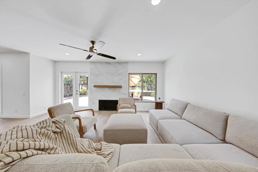 5850 Menorca Drive Property Photo 12