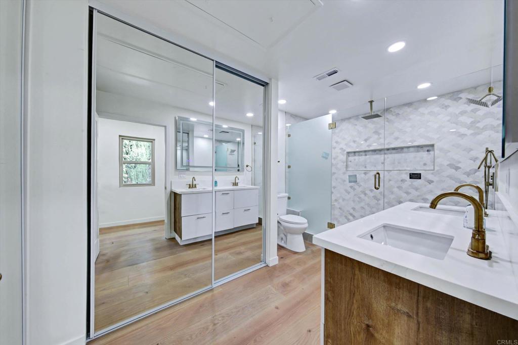 5850 Menorca Drive Property Photo 45