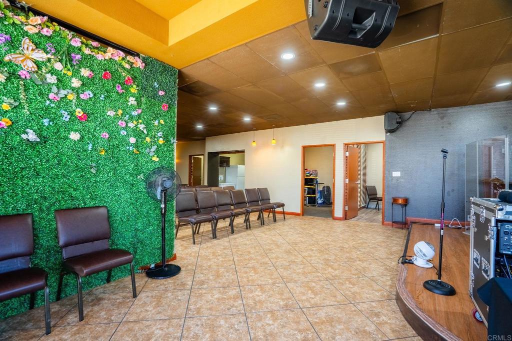 3055 Beyer Boulevard Property Photo 10