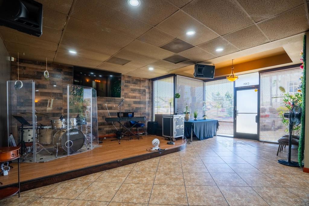 3055 Beyer Boulevard Property Photo 13