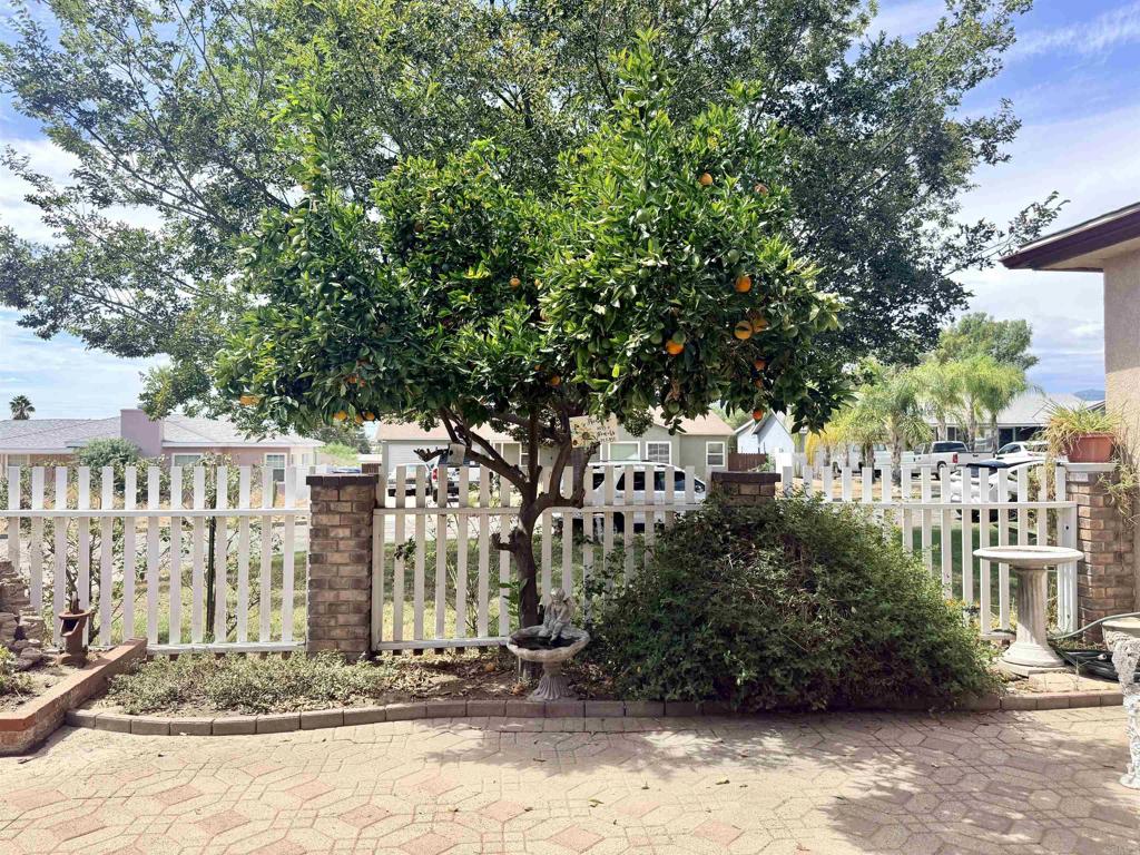 3685 La Hacienda Drive Property Photo 6