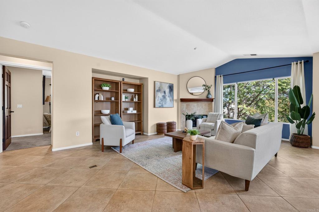 10441 Lake Breeze Drive Property Photo 10