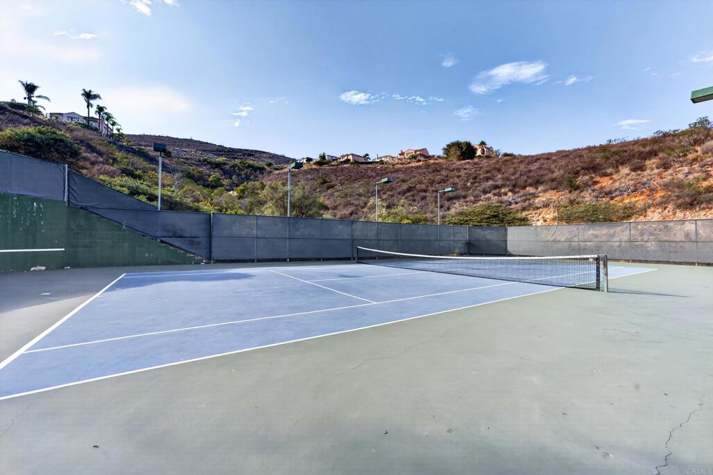 10441 Lake Breeze Drive Property Photo 62