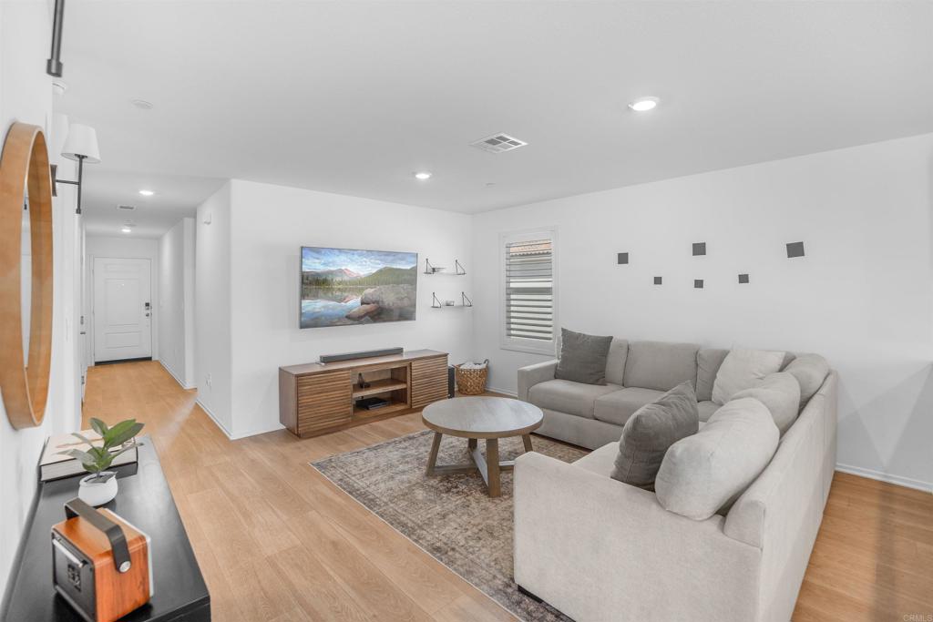 5062 Wrangler Way Property Photo 4
