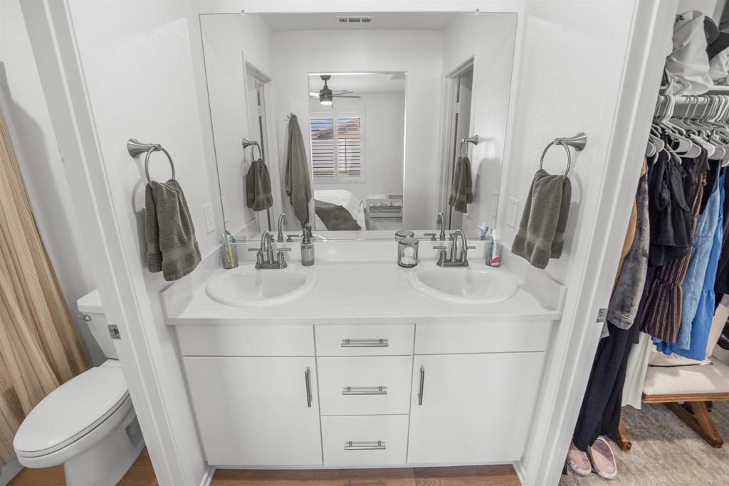 5062 Wrangler Way Property Photo 11