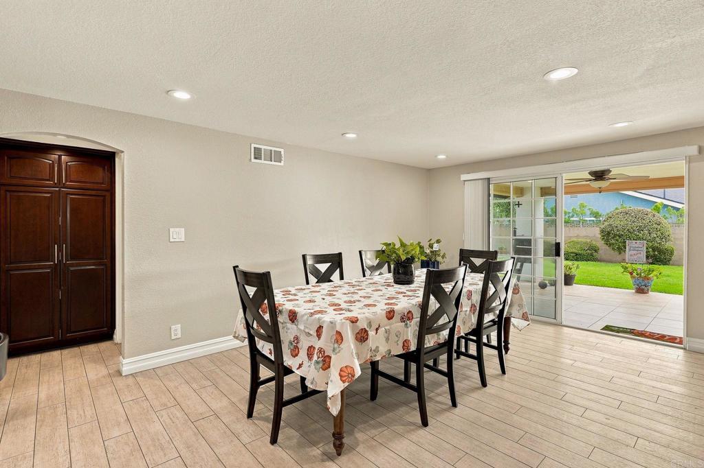 1826 Stanley Avenue Property Photo 19
