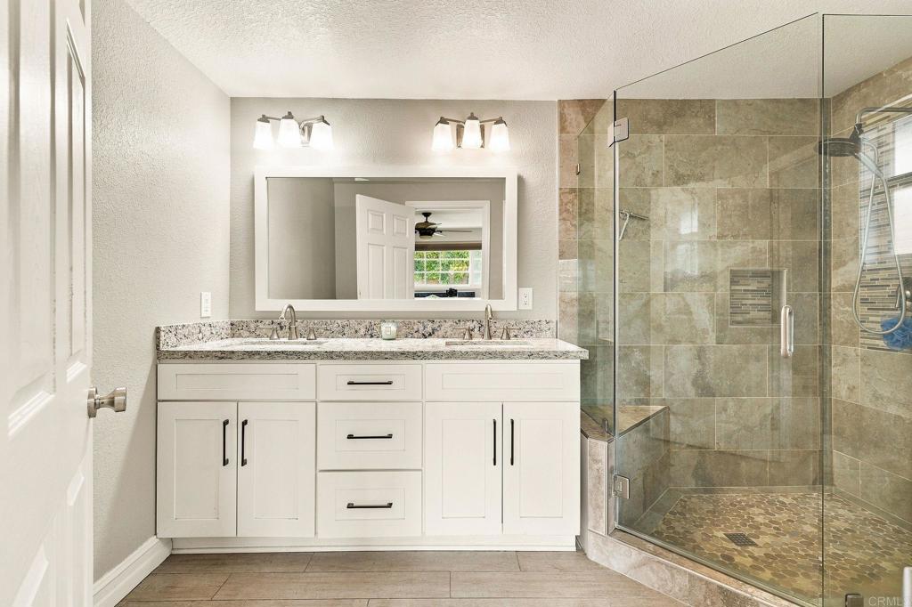 1826 Stanley Avenue Property Photo 22