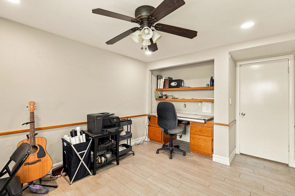 1826 Stanley Avenue Property Photo 24