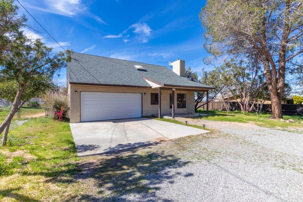 8878 Sabina Avenue Property Photo 2