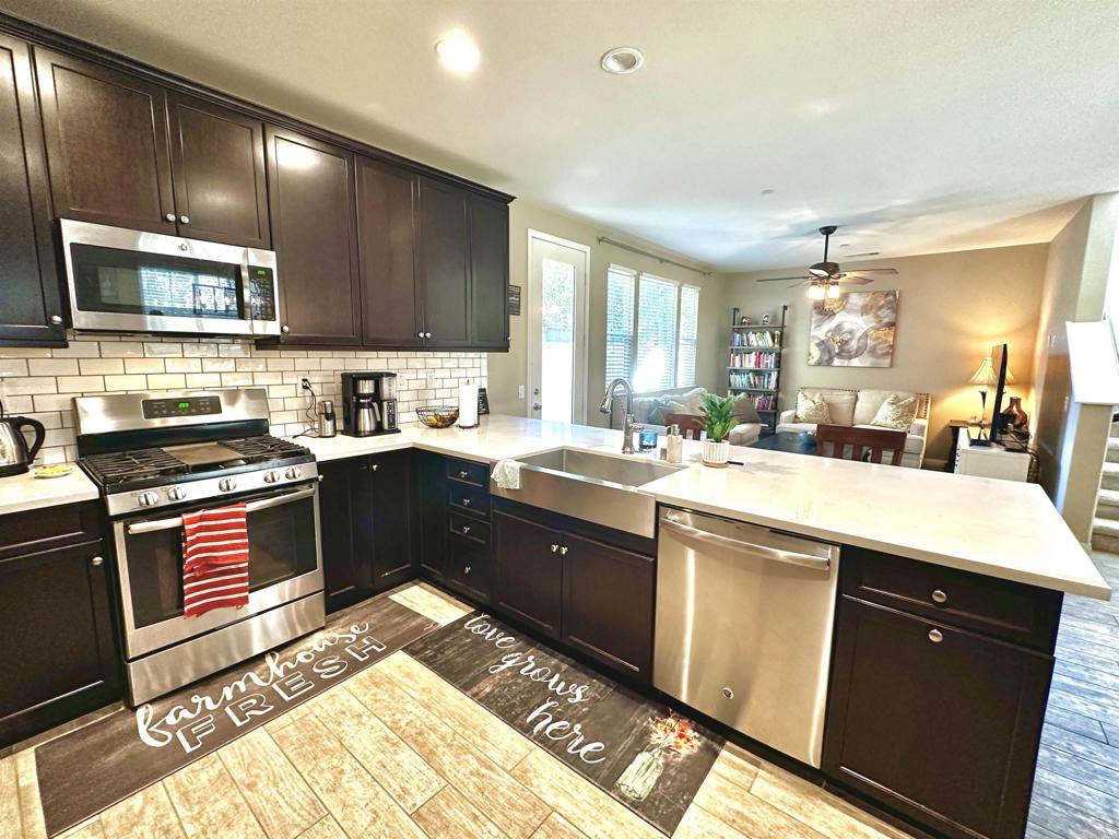 7918 Chaparral Property Photo 4