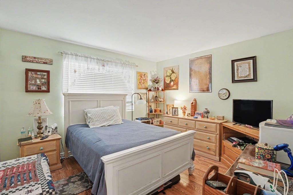 1386 E Madison Avenue Property Photo 17