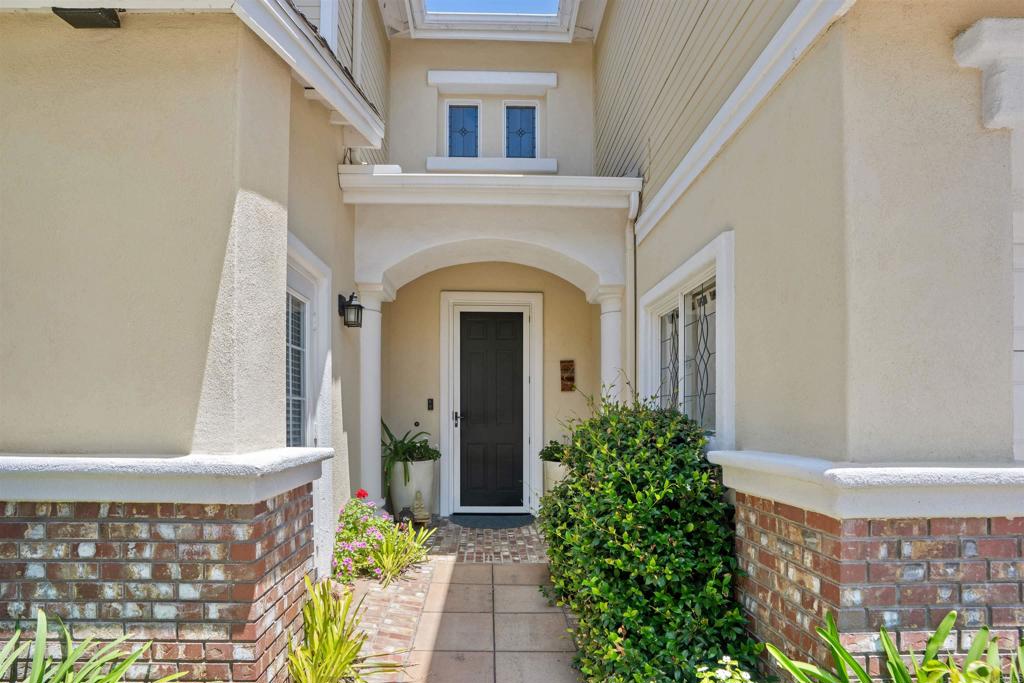 2704 W Canyon Avenue Property Photo 5