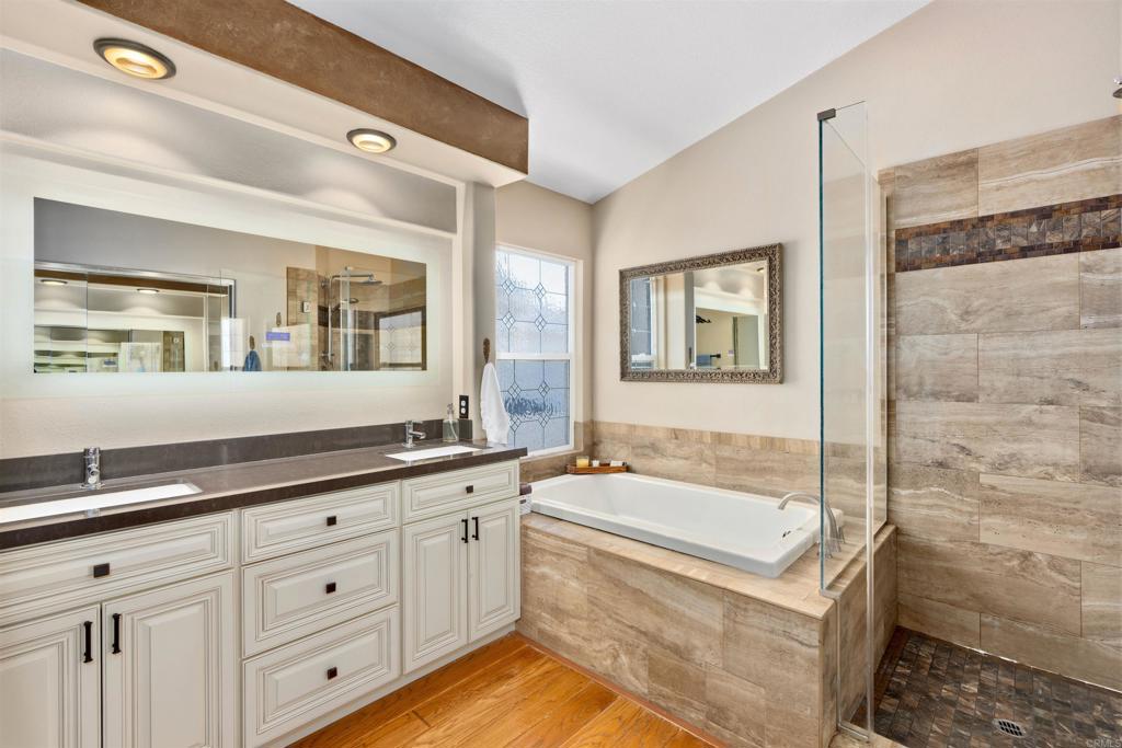 2704 W Canyon Avenue Property Photo 40