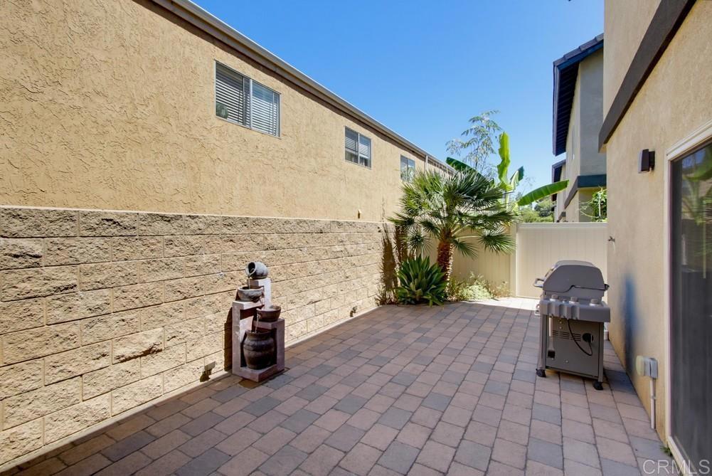 8941 N Magnolia Avenue Property Photo 45