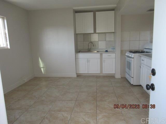 4240 Nordica Avenue 8 Property Photo 1