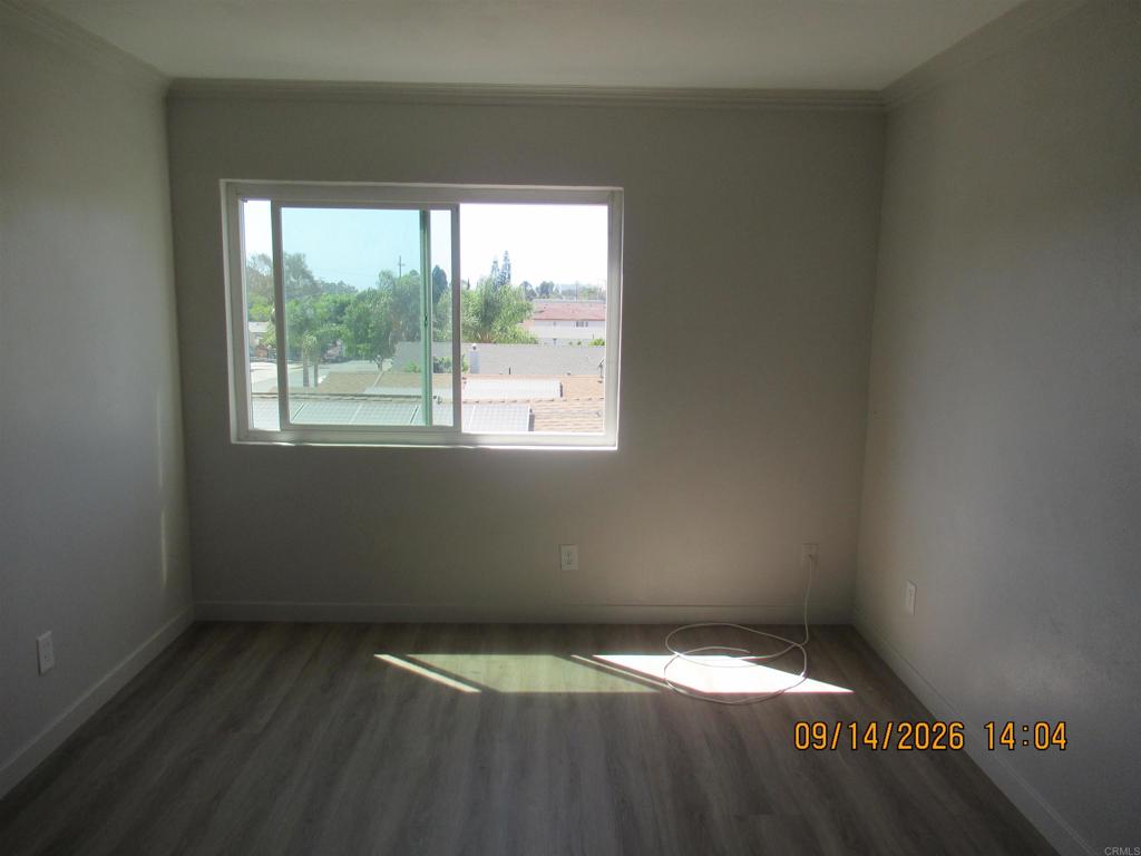 4240 Nordica Avenue 6 Property Photo 4