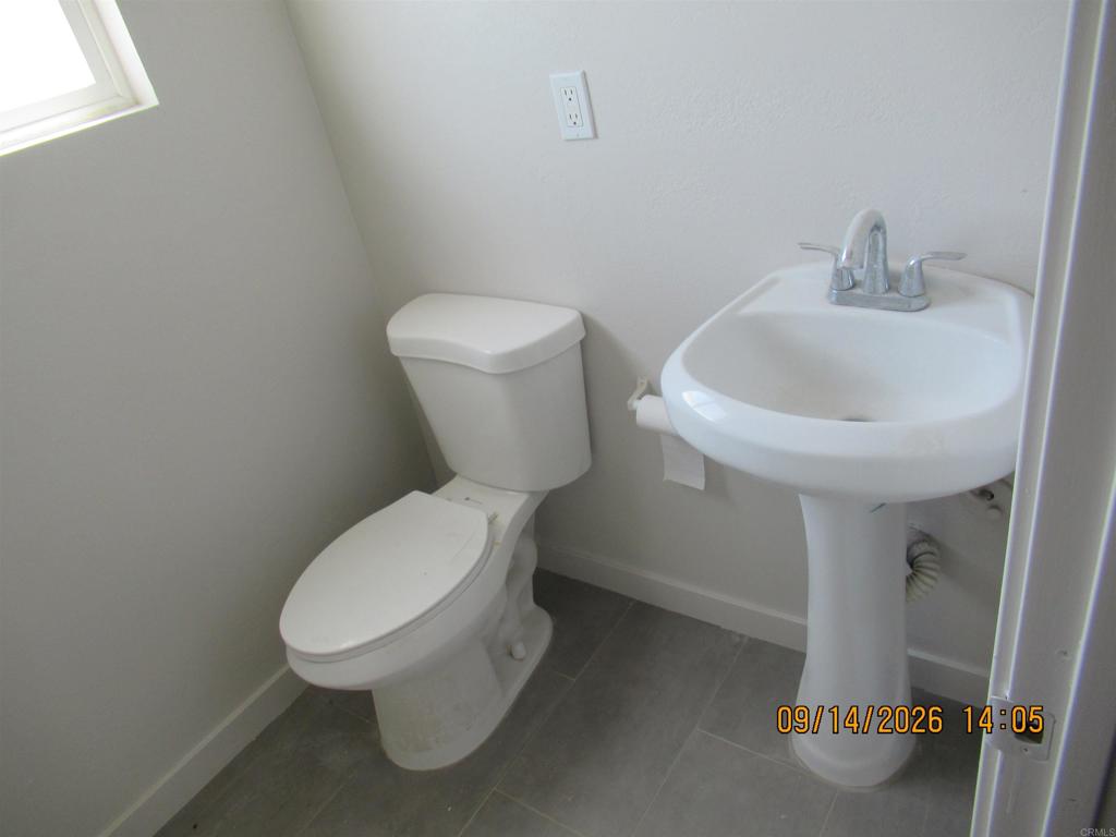 4240 Nordica Avenue 6 Property Photo 9