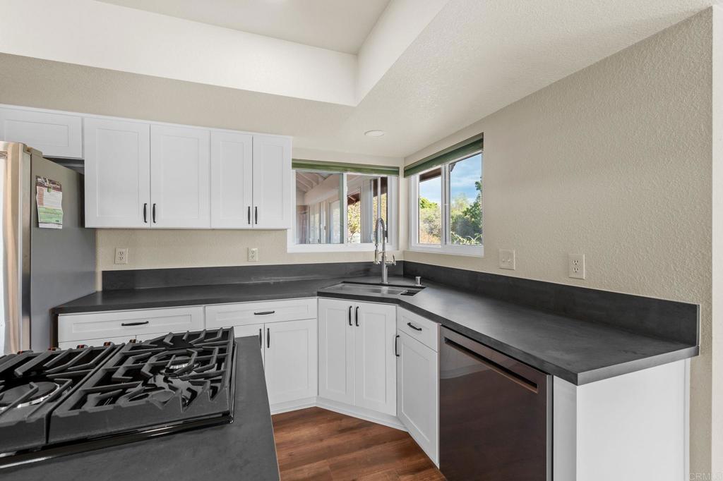 14692 Sunrise Canyon Road Property Photo 6
