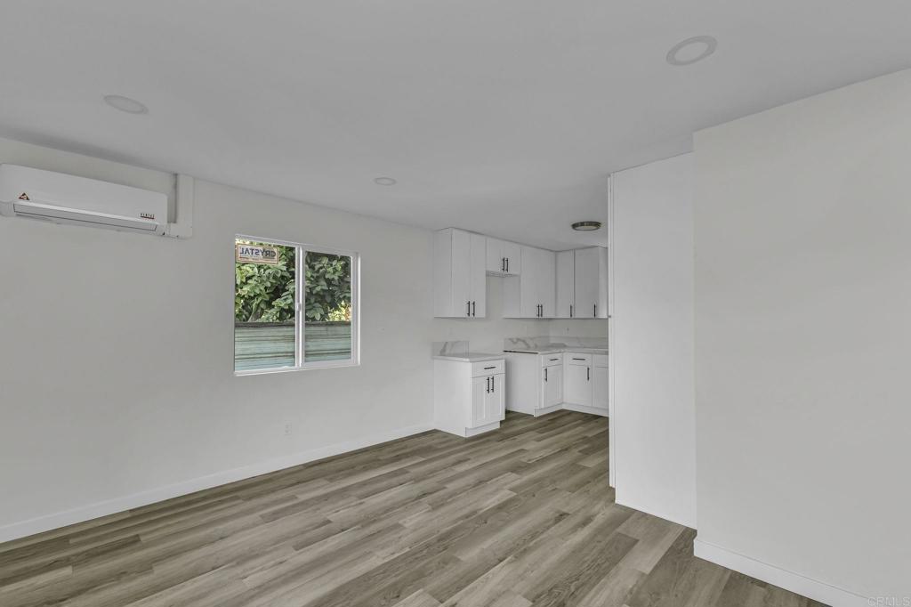 2027 31 E Avenue Property Photo 37
