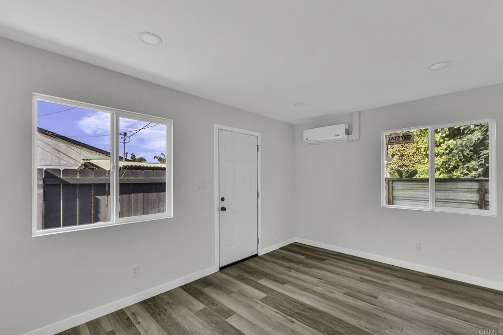 2027 31 E Avenue Property Photo 38