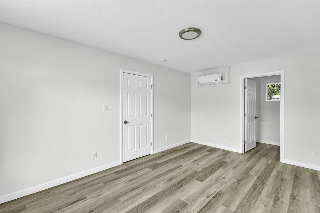 2027 31 E Avenue Property Photo 51