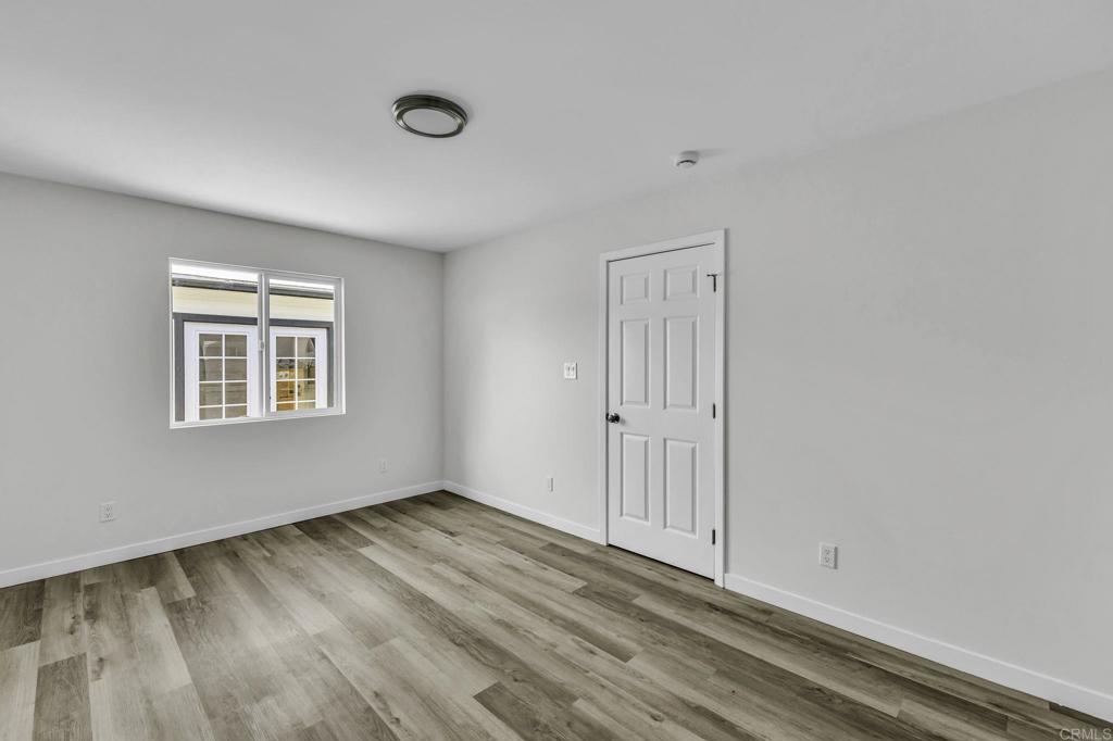 2027 31 E Avenue Property Photo 53