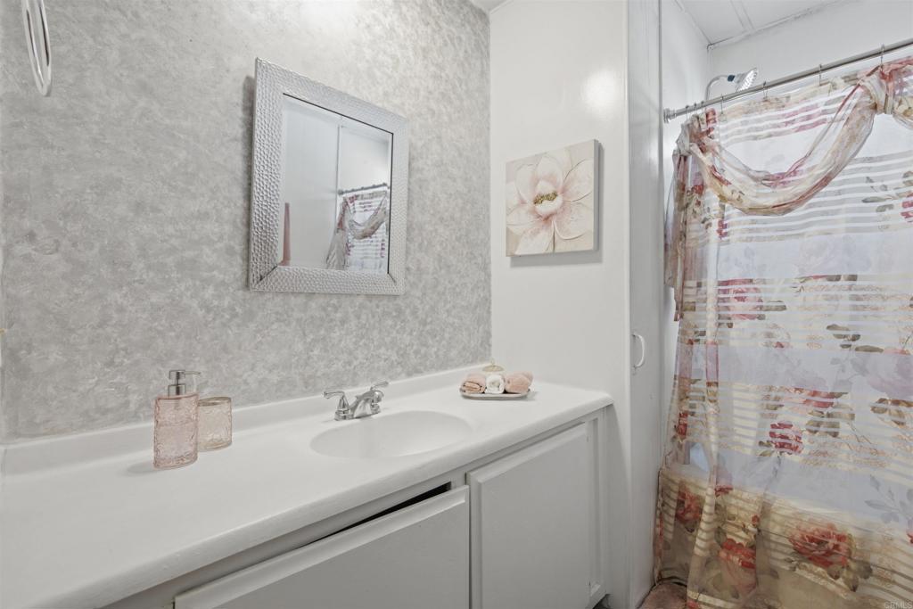 718 Sycamore 26 Property Photo 25