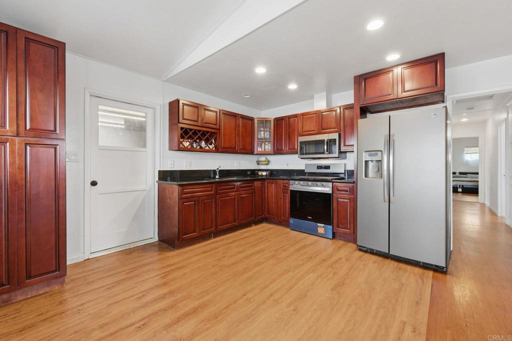 2573 Calle Aguadulce Property Photo 3