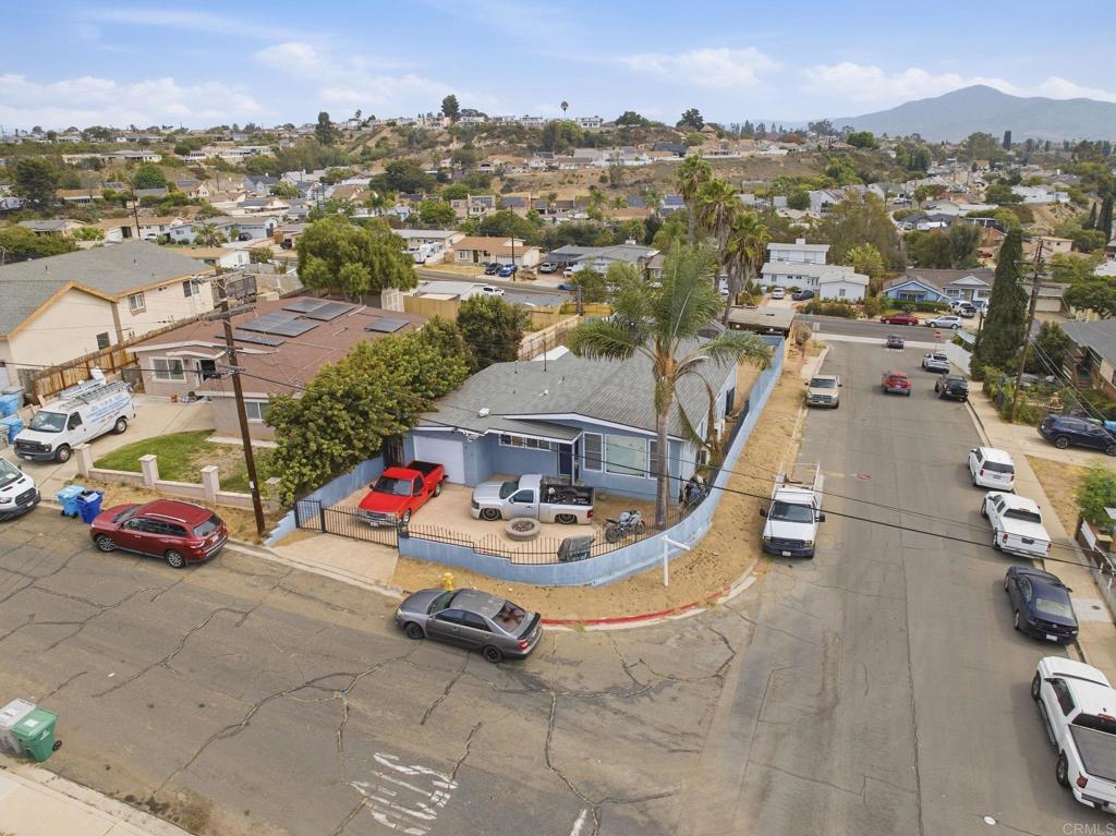 2573 Calle Aguadulce Property Photo 35