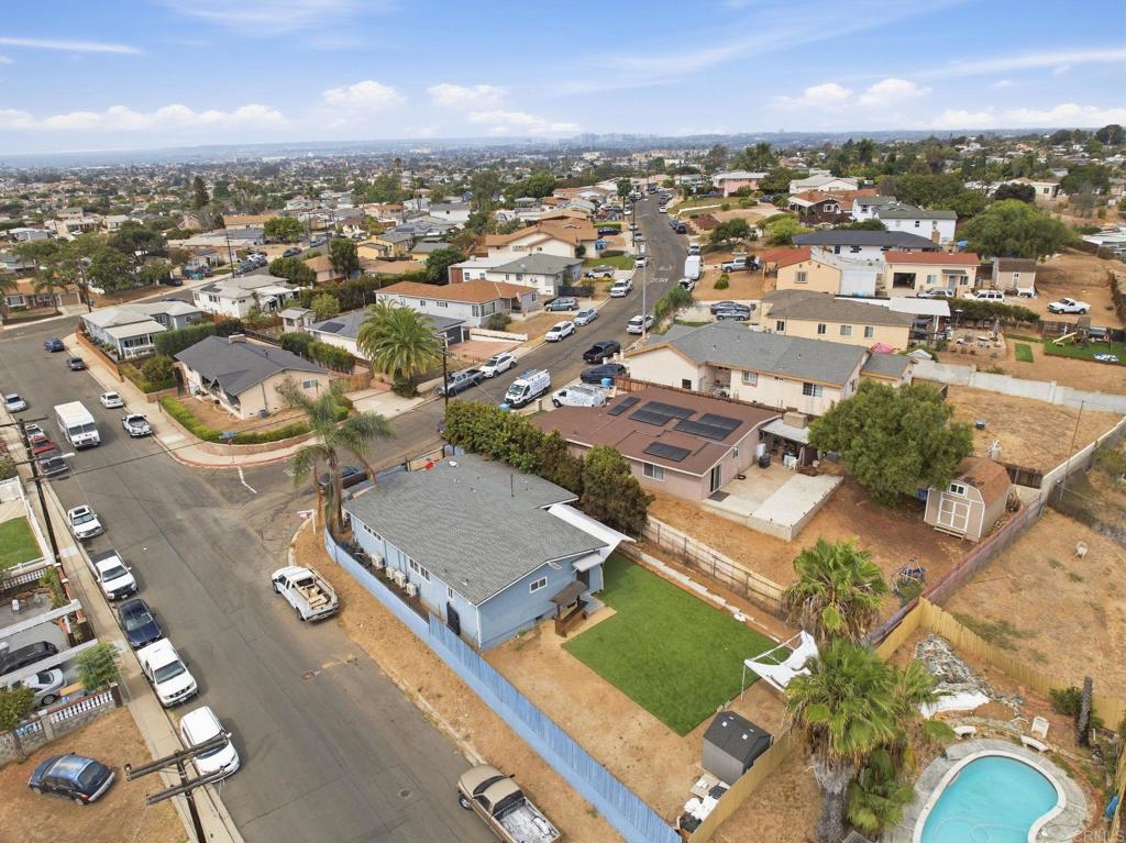 2573 Calle Aguadulce Property Photo 41