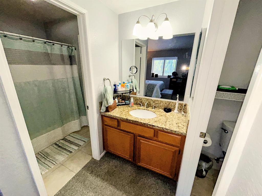 750 Breeze Hill 68 Property Photo 12