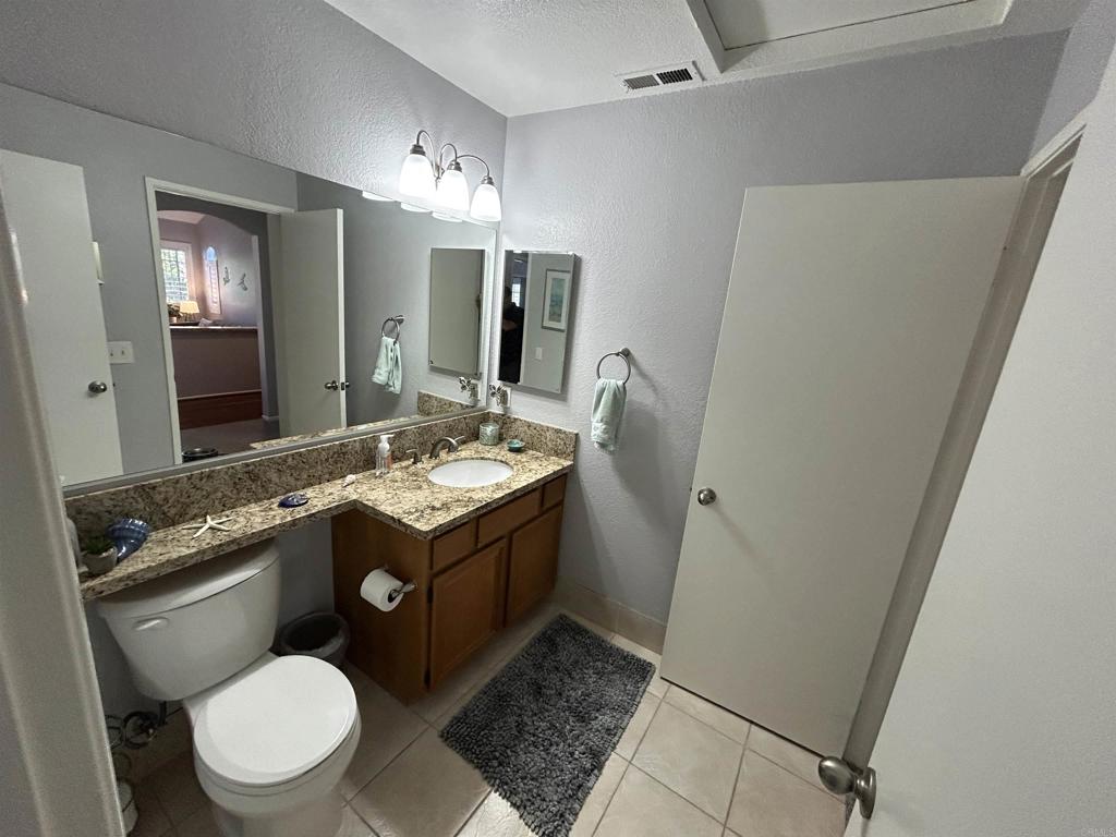 750 Breeze Hill 68 Property Photo 14