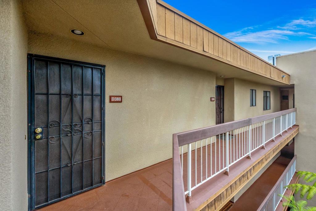 7245 Navajo Road D380 Property Photo 29
