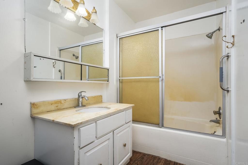 25077 Manzanita Ln Property Photo 11
