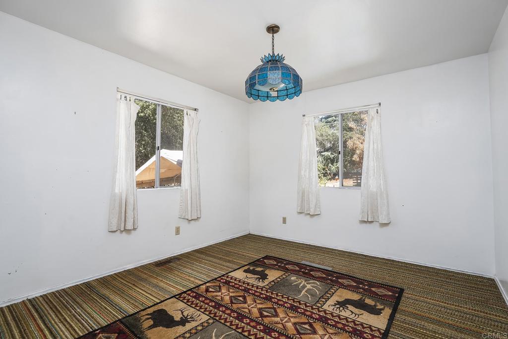 25077 Manzanita Ln Property Photo 12