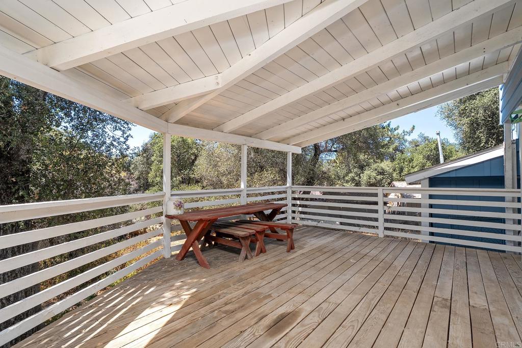 25077 Manzanita Ln Property Photo 19