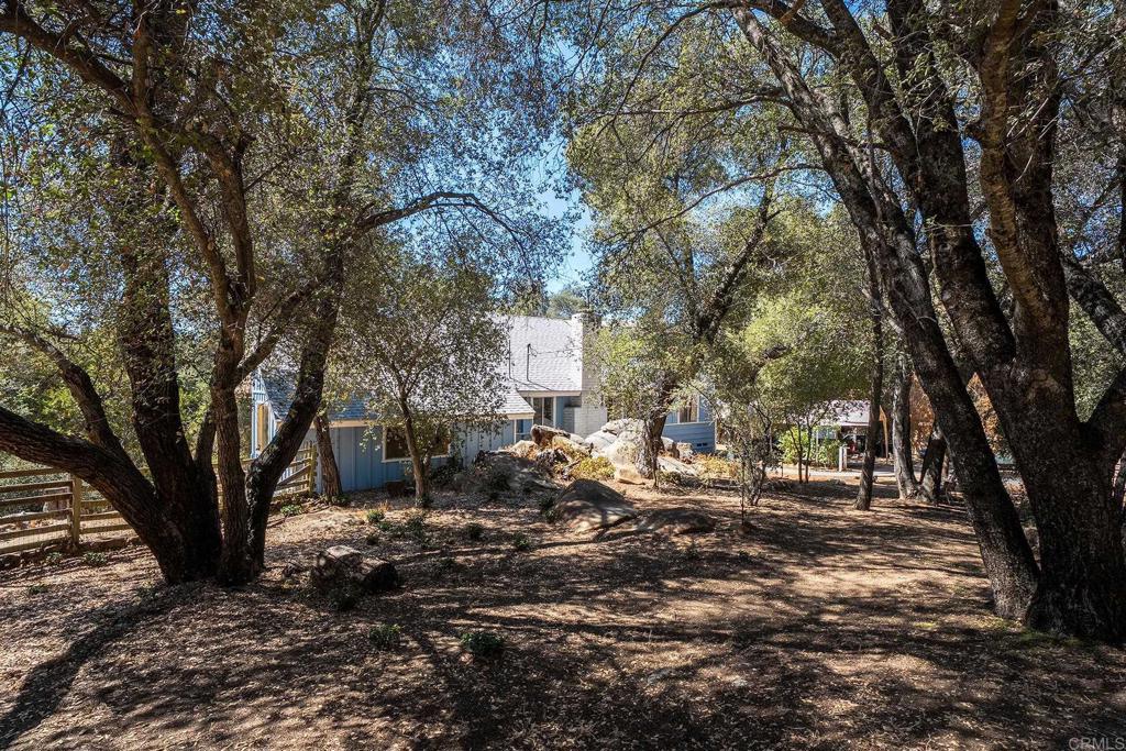 25077 Manzanita Ln Property Photo 25