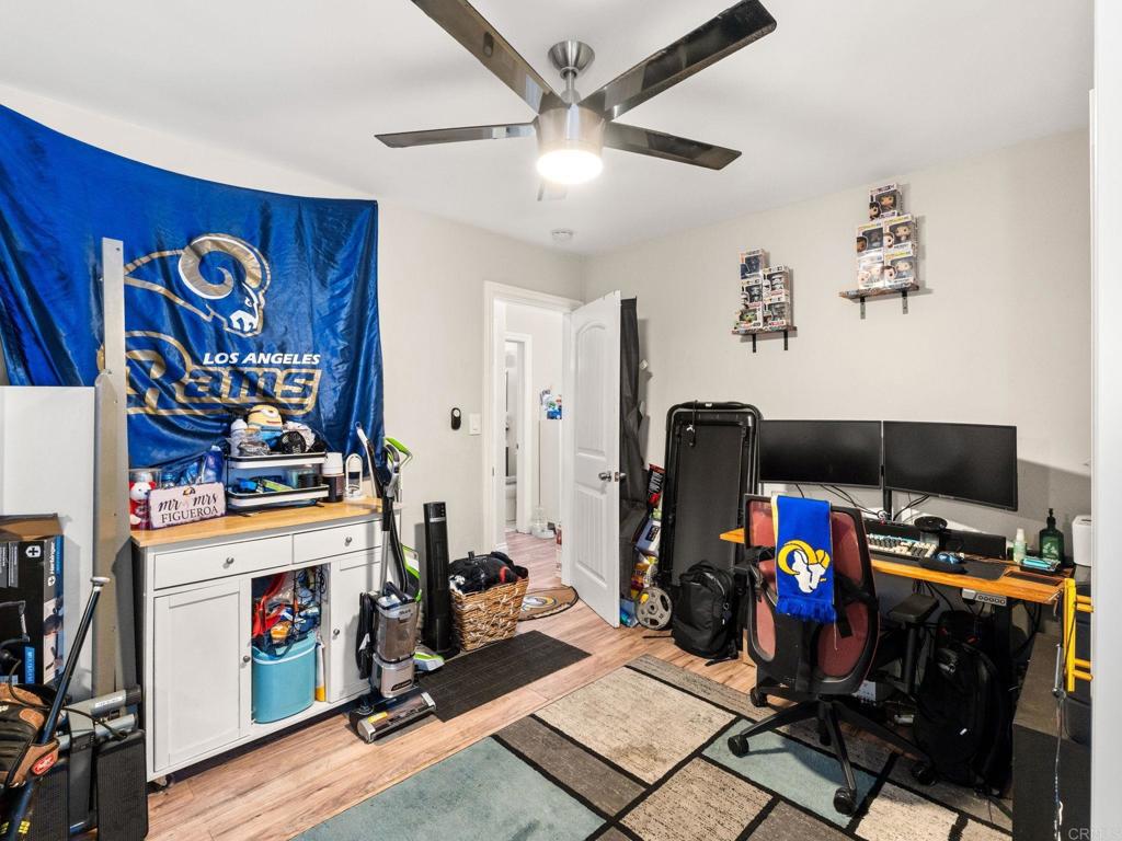 2944 46 Webster Avenue Property Photo 41