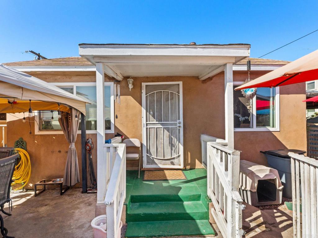 2944 46 Webster Avenue Property Photo 45