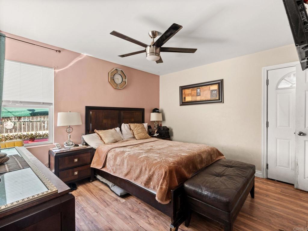 2944 46 Webster Avenue Property Photo 50