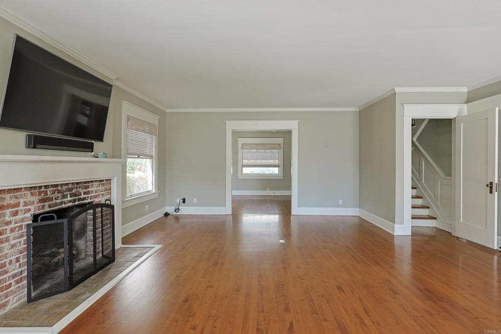 1000 G Avenue Property Photo 7