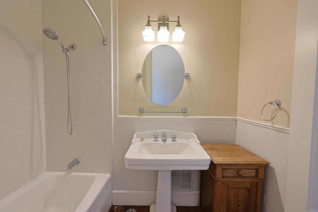 1000 G Avenue Property Photo 31