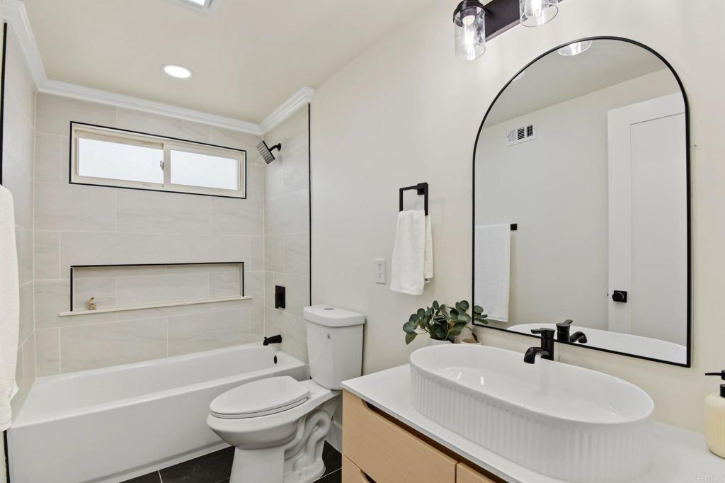 4911 Campanile Drive Property Photo 19