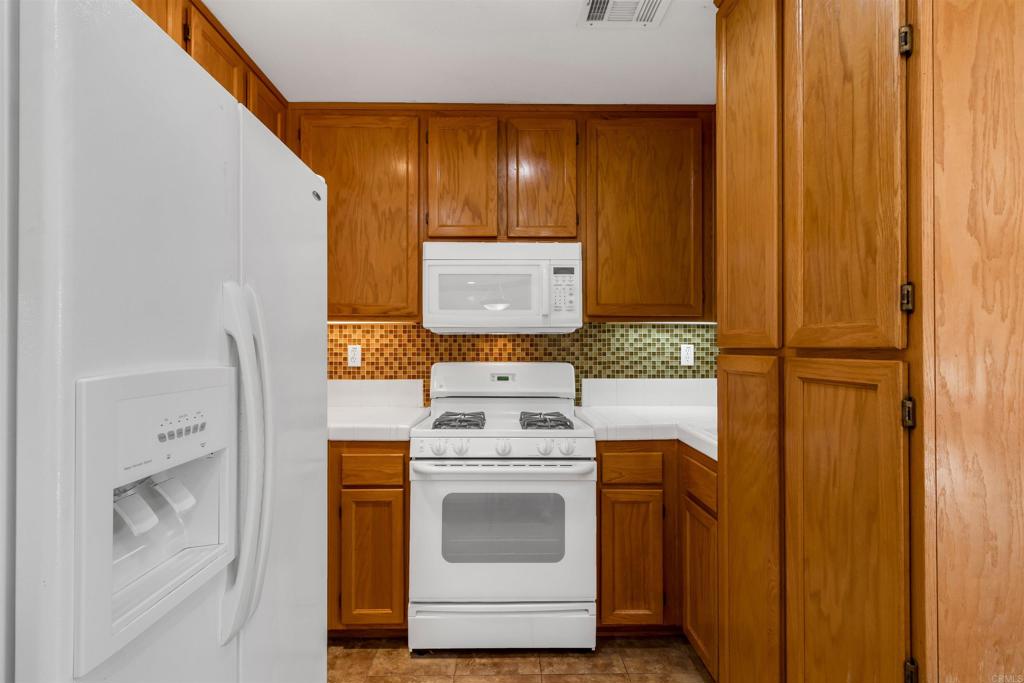 1333 Burgundy Drive Property Photo 18
