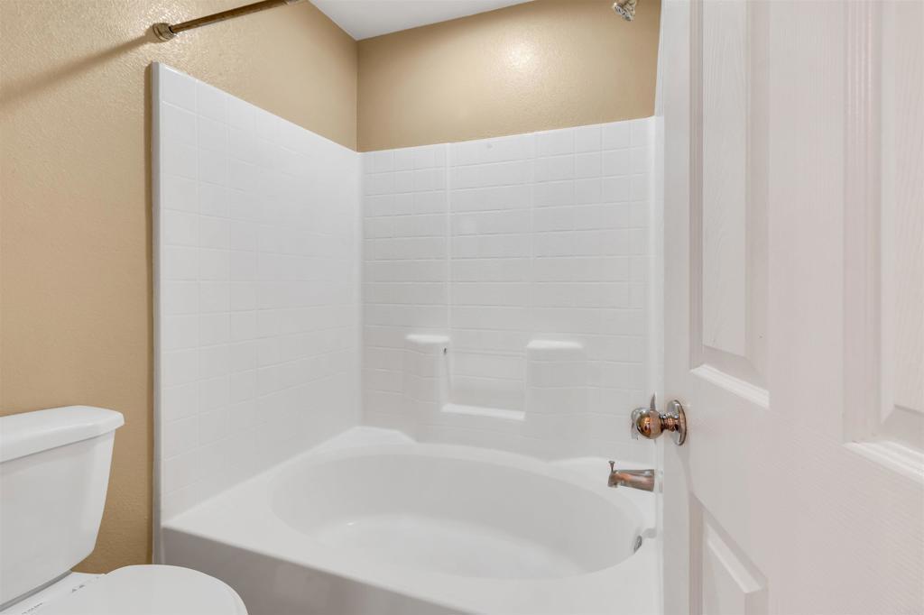 1333 Burgundy Drive Property Photo 28
