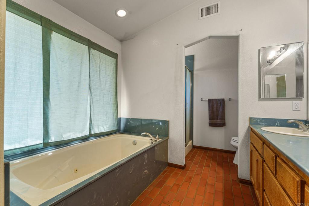 1825 La Posta Rd Property Photo 24