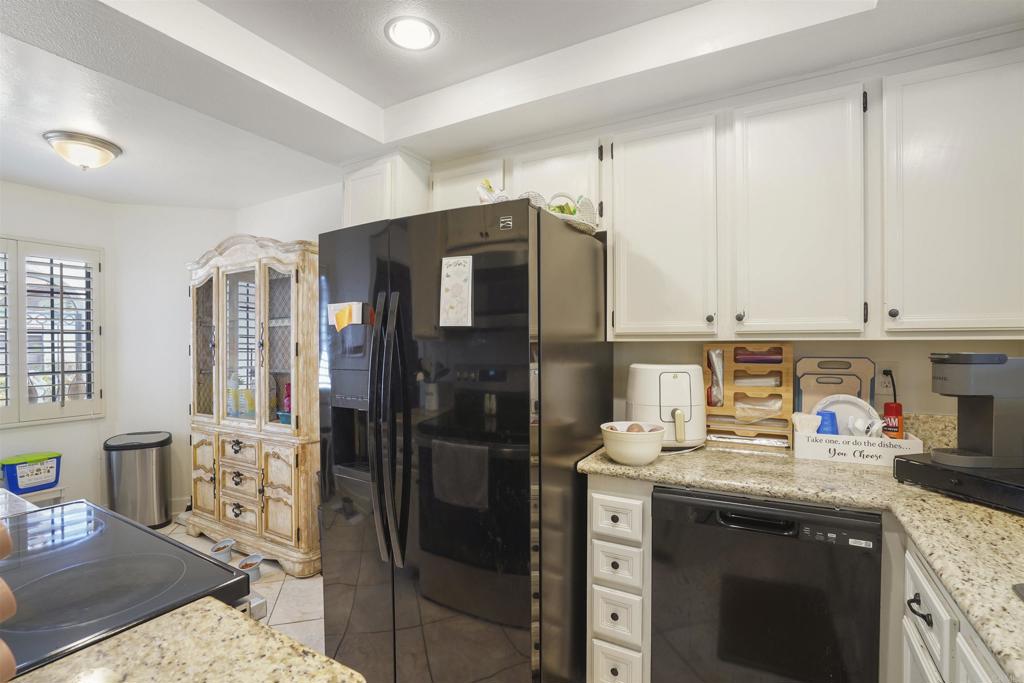 1502 Apache Dr E Property Photo 13
