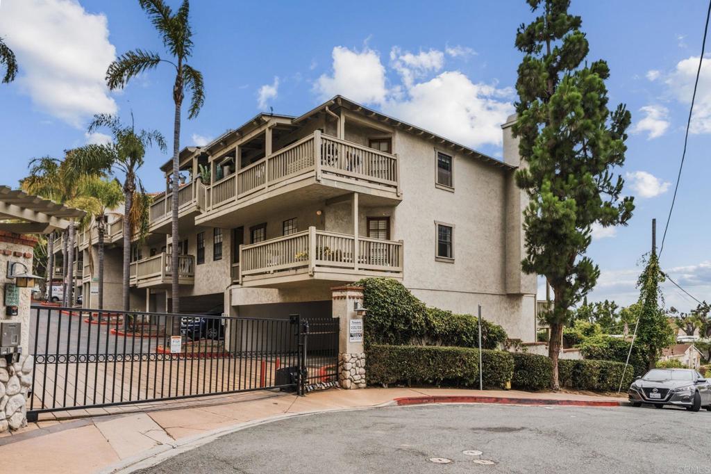 3961 Hortensia Street H10 Property Photo 19